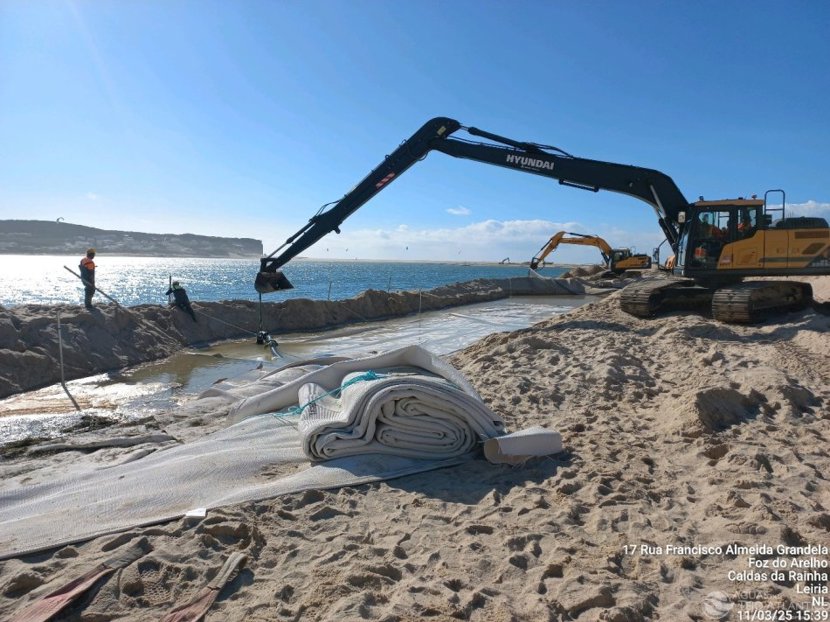 Concluída obra de Proteção do Emissário Submarino de descarga da Foz do Arelho